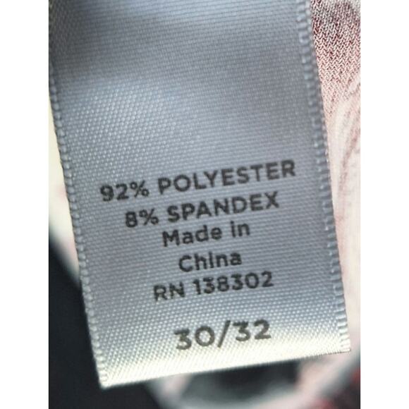 Avenue Women 5x Red/Black Swirl Print Faux Wrap Slinky Blouse Top - Picture 4 of 5